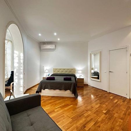 Rooms Calabria Barcelona Ngoại thất bức ảnh