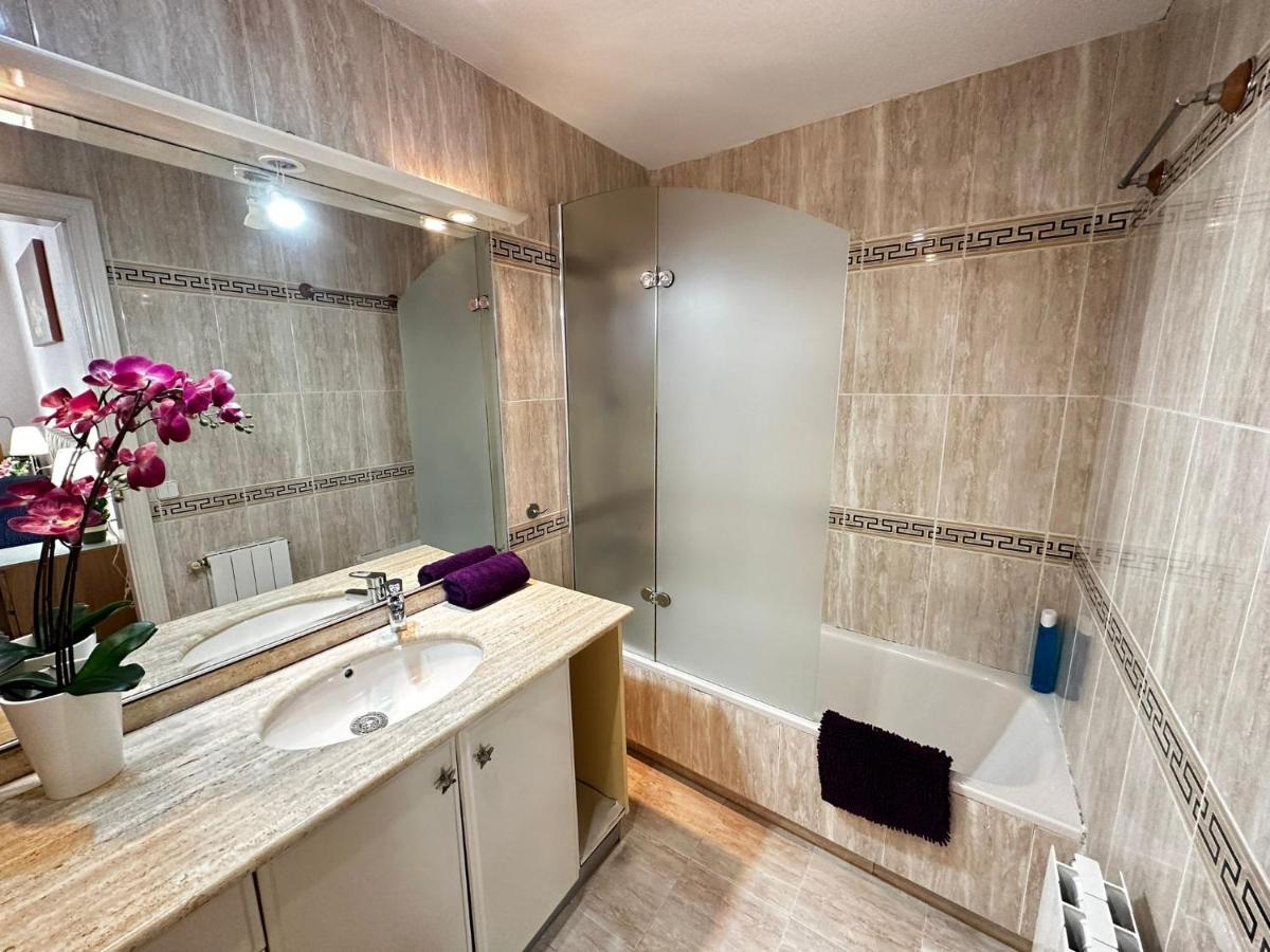 Rooms Calabria Barcelona Ngoại thất bức ảnh