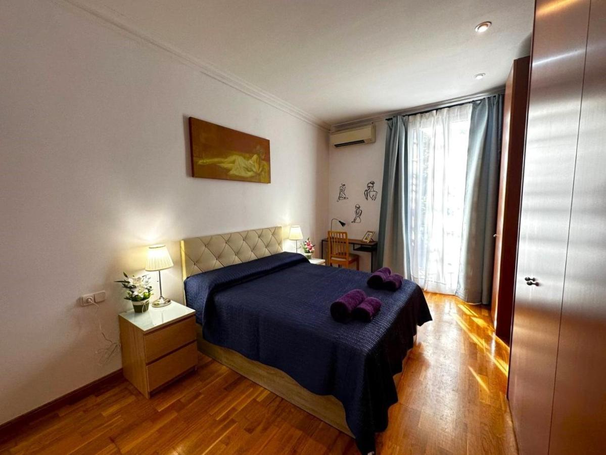 Rooms Calabria Barcelona Ngoại thất bức ảnh