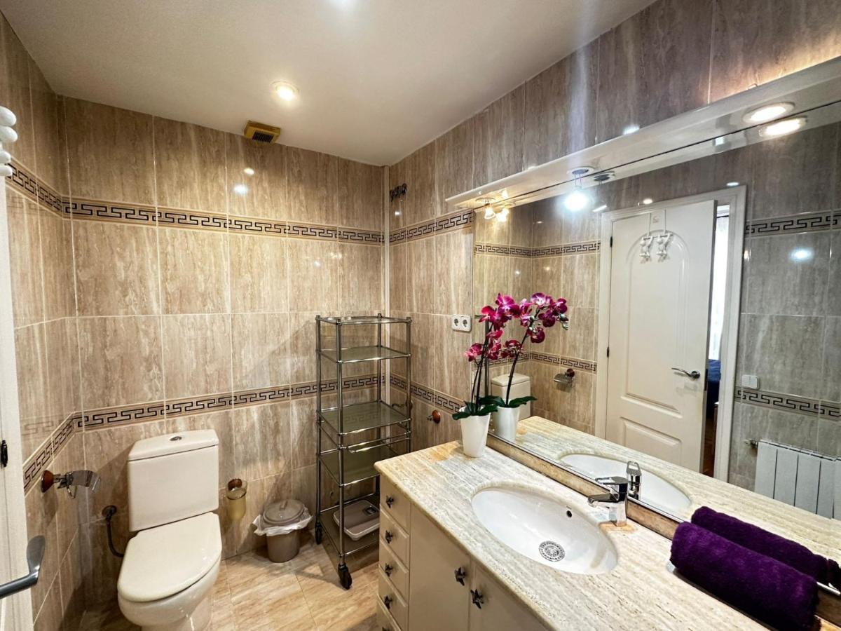 Rooms Calabria Barcelona Ngoại thất bức ảnh