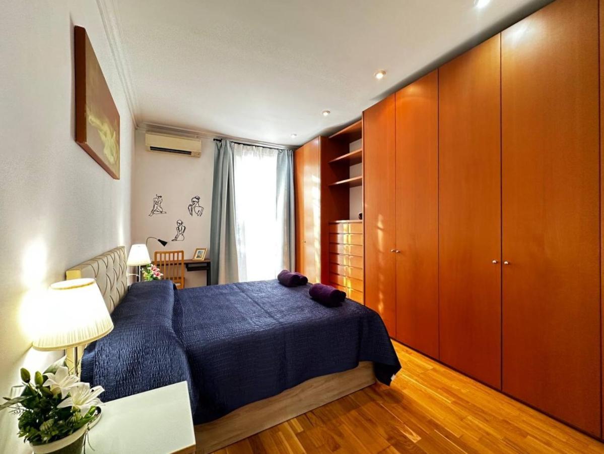Rooms Calabria Barcelona Ngoại thất bức ảnh