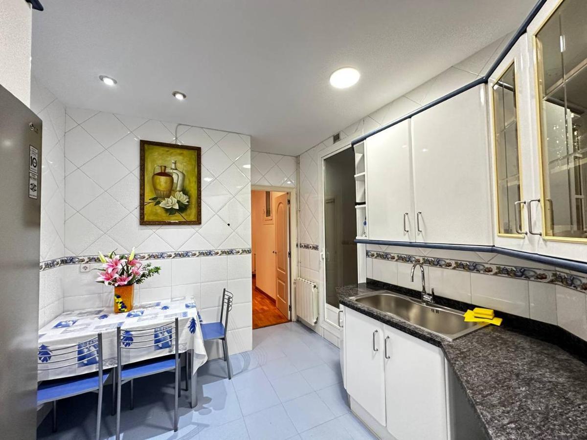 Rooms Calabria Barcelona Ngoại thất bức ảnh