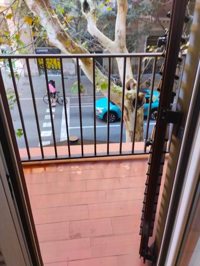 Rooms Calabria Barcelona Ngoại thất bức ảnh