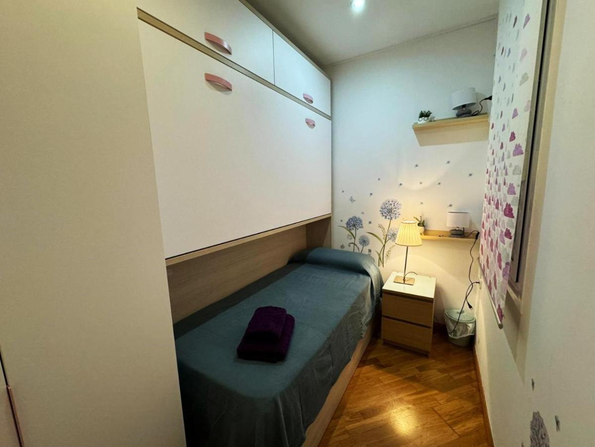 Rooms Calabria Barcelona Ngoại thất bức ảnh