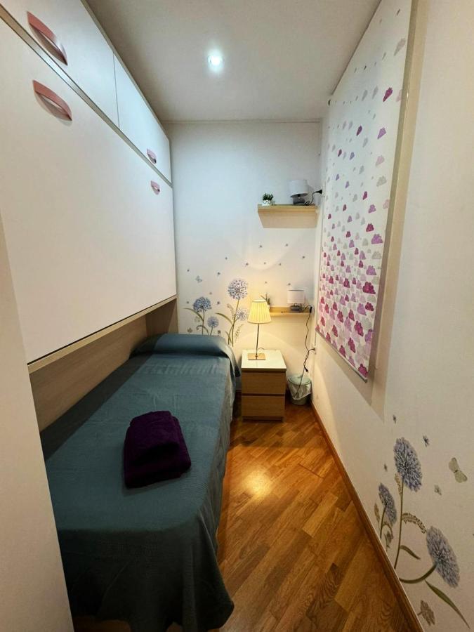 Rooms Calabria Barcelona Ngoại thất bức ảnh