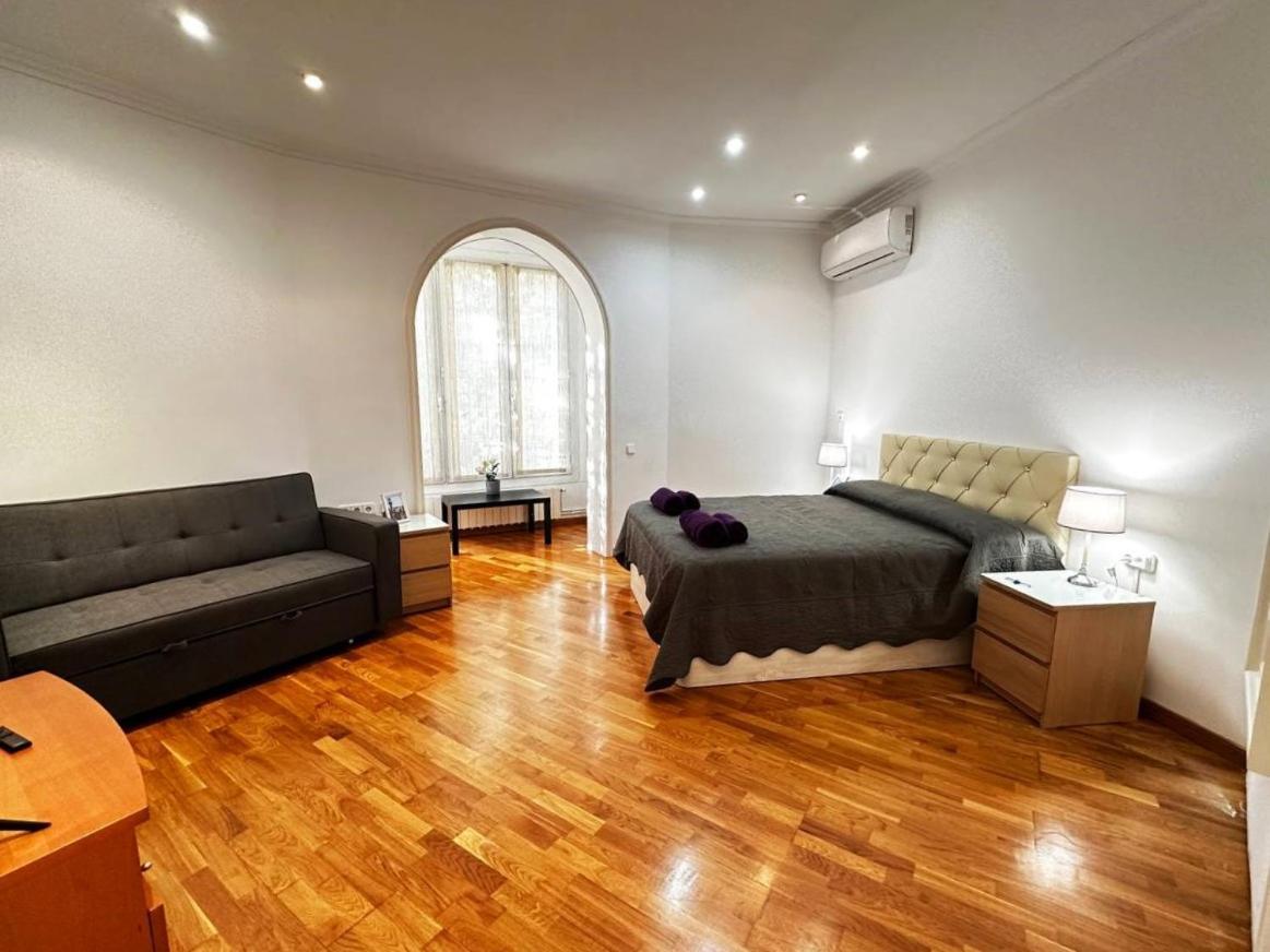 Rooms Calabria Barcelona Ngoại thất bức ảnh